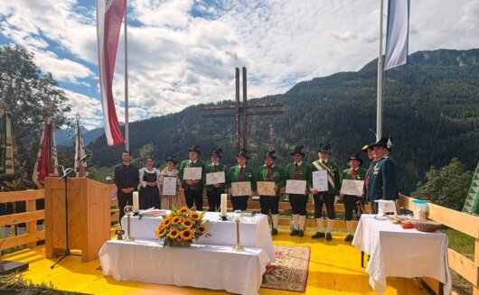 Ehrungen beim Talschafts- und Bezirksfest in Fließ